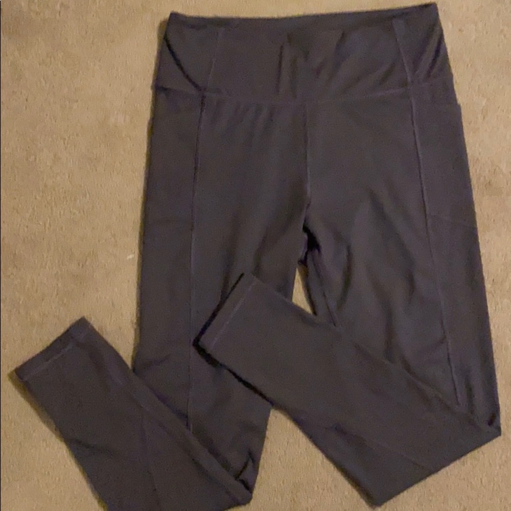 Victoria’s Secret leggings with pockets